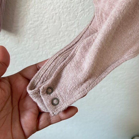 Abercrombie & Fitch Soft AF Cozy Blush Pink Tie Bodysuit Size Small - Picture 7 of 9